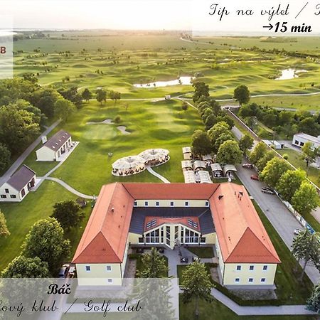 Rivapark Apartment Dunajská Streda Exterior photo